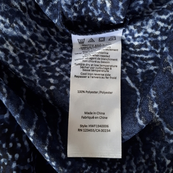 h by  Halston  V-Neck Crossover  Dress - Picture 4 of 10